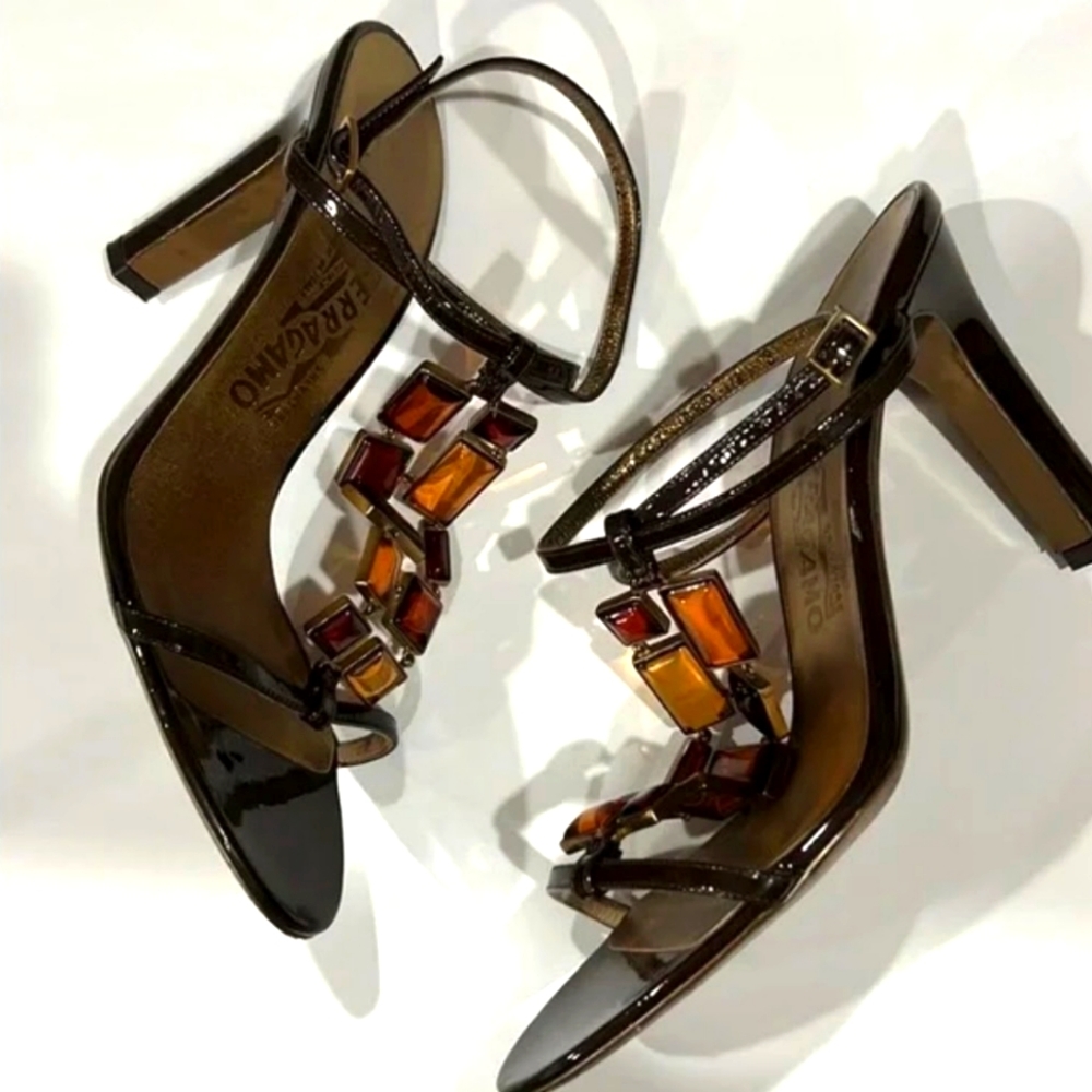 Salvatore Ferragamo Jeweled Heels. TAMARA WOMENS Size 9 ITALIAN W/ BOX